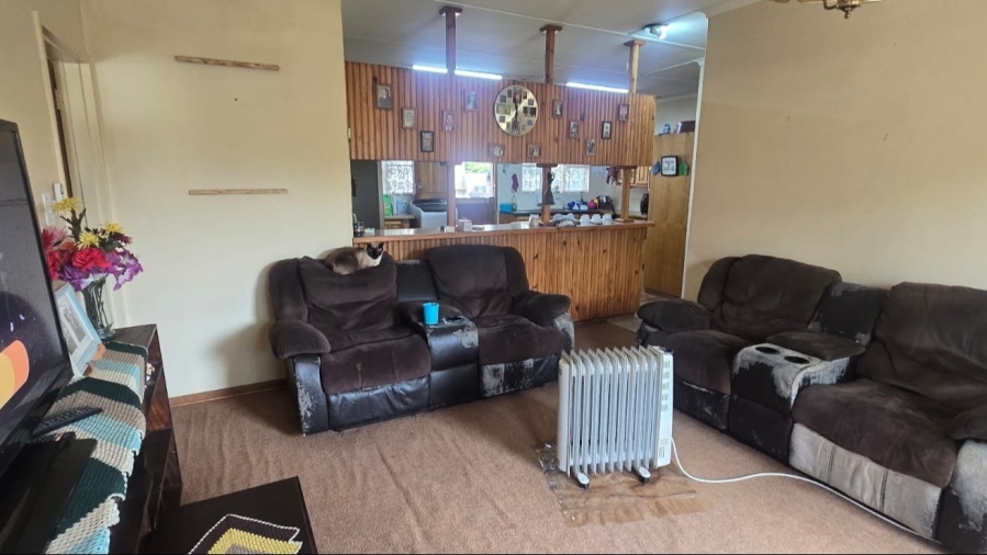 4 Bedroom Property for Sale in Koffiefontein Free State